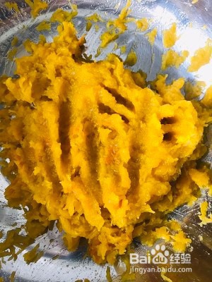 怎么样做出美味的南瓜红豆卷