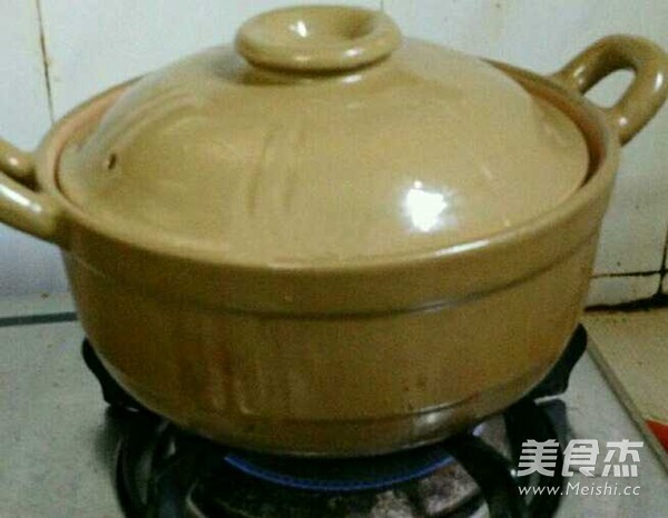 红酒土豆焖牛腩