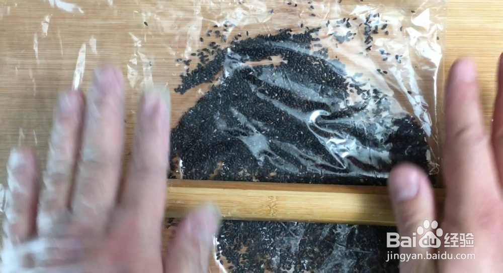 瀑布鲜奶麻薯:软糯Q弹