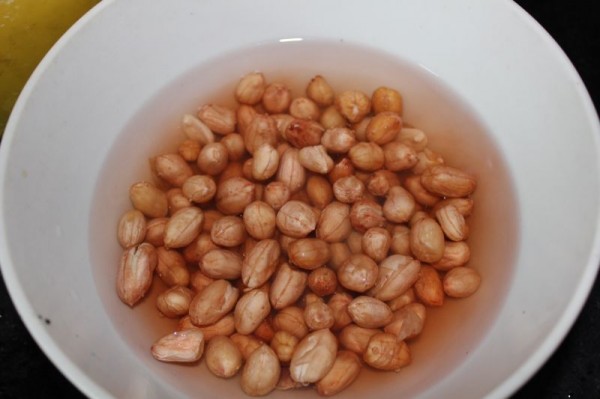 花生冬菇炆猪手