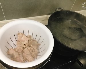 食补养生冬瓜玉米排骨汤的做法