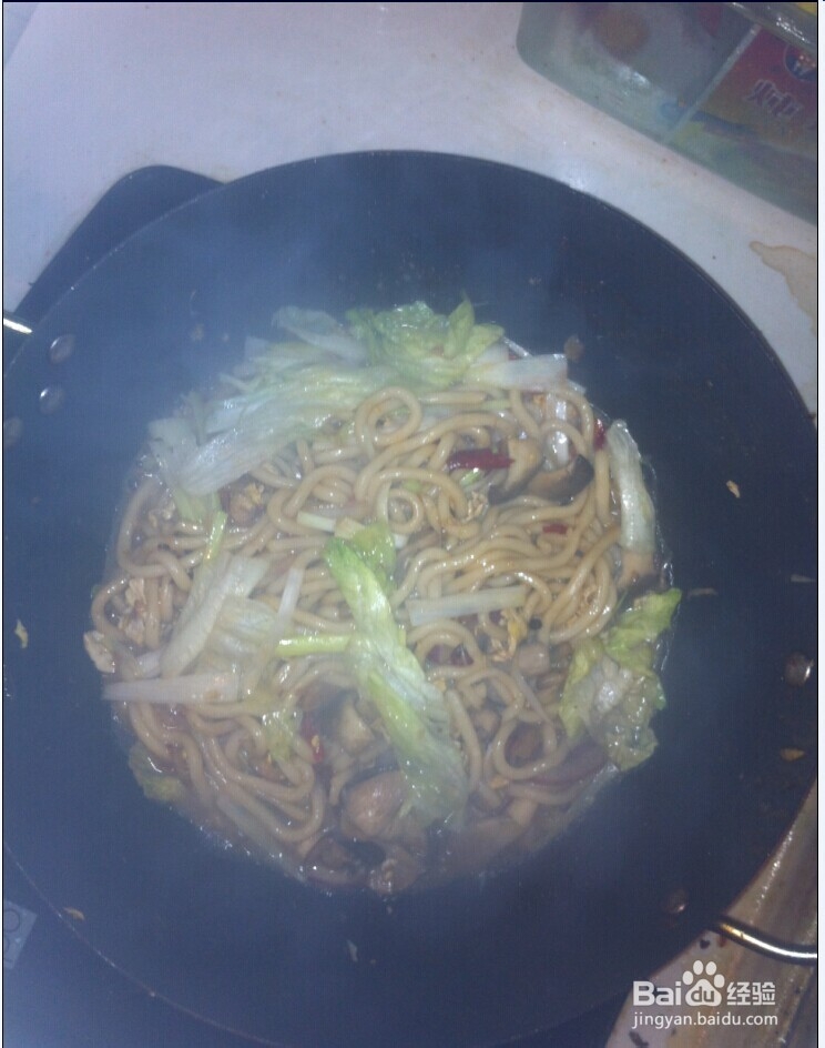 炒面，爆炒乌冬面的做法