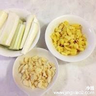 如何做酸汤金针肥牛？？？？？快学习吧！！！