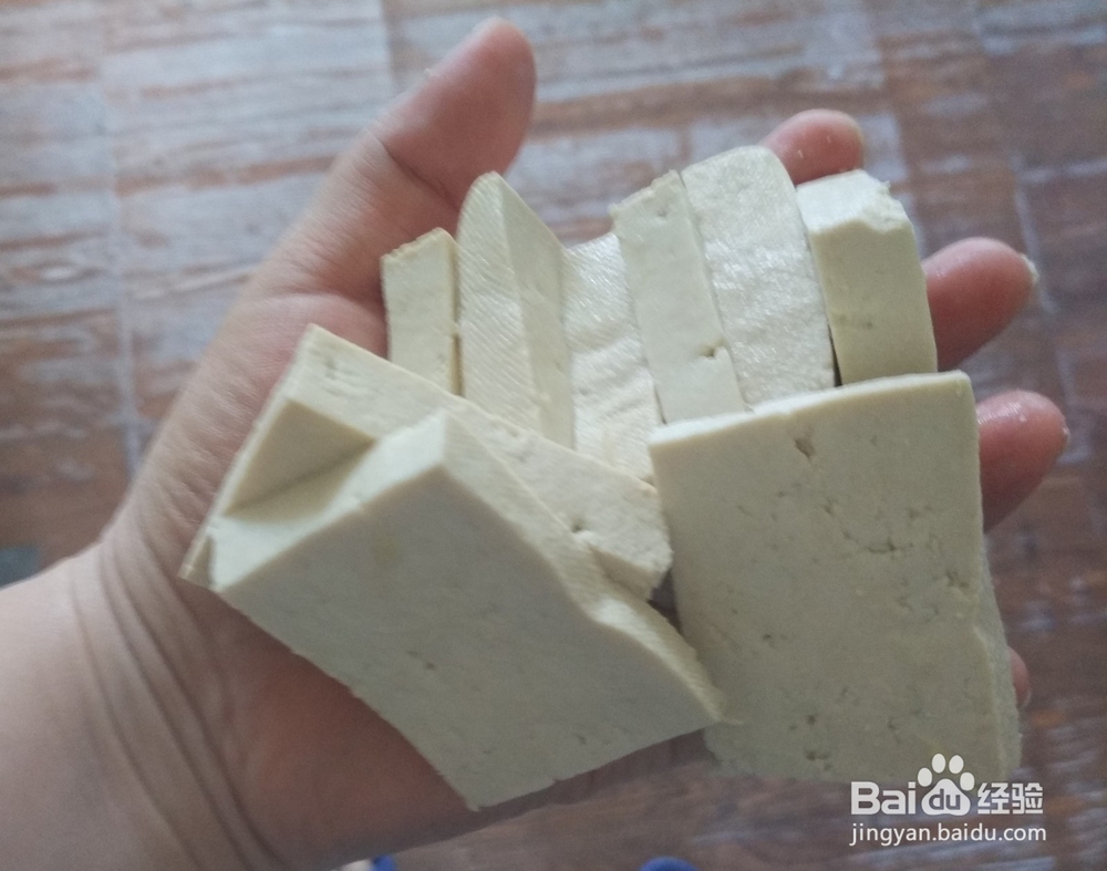 如何快速制作一份营养美味的豆腐白菜大虾汤