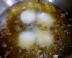 教大家做酥炸茄盒