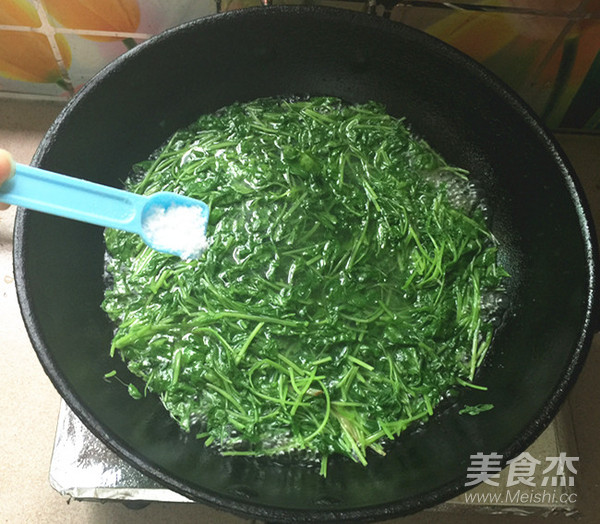 益母草猪肝汤