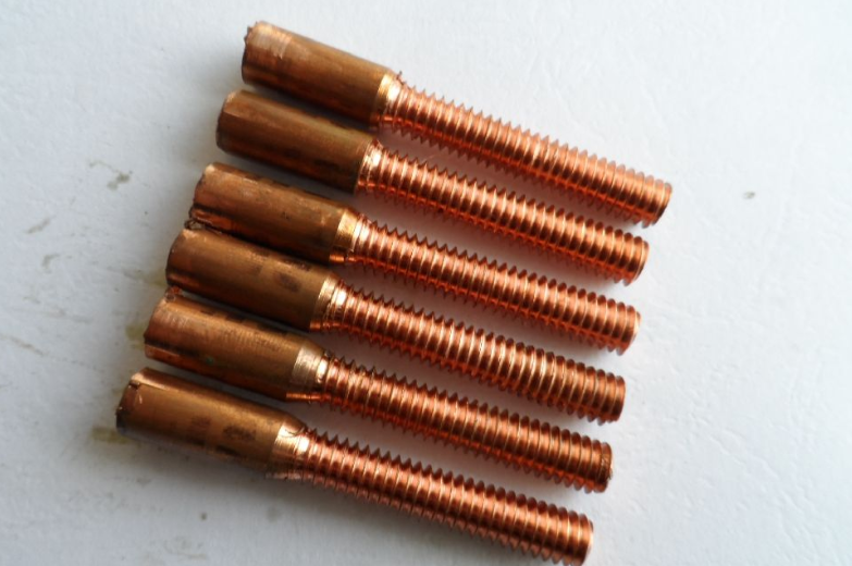 螺纹深度与钻孔深度是什么啊,怎么看(算)还是查啊