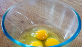 如何做莴笋炒虾仁