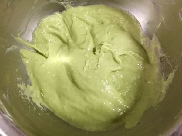 牛油果香蕉松饼