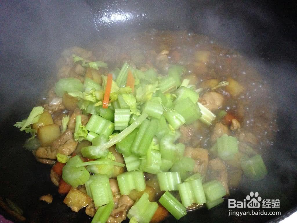 鸡丁炒土豆的简单做法