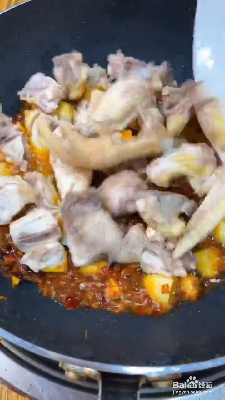 教你如何在家正确自制芋头烧鸡肉