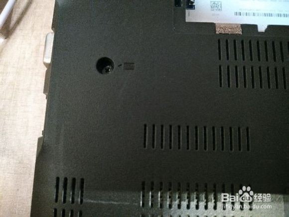 联想（Thinkpad）E550 E550C 拆机教程