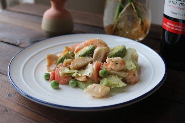 鲜虾牛油果沙拉