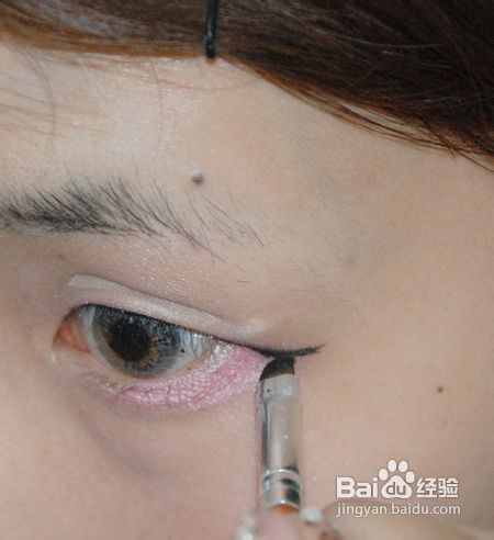 粉嫩甜蜜日系妆容