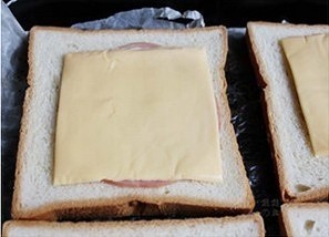 快手吐司披萨的做法