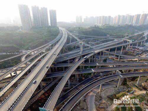 在中国，值得一去的地方都有哪些？