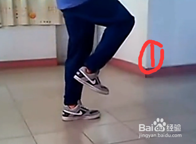 鬼步舞慢动作教程