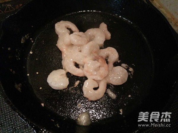 虾仁炒蛋的做法
