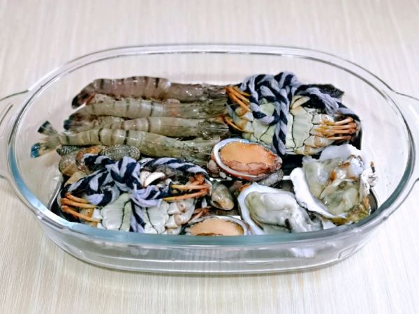 柠香热气蒸海鲜