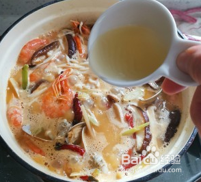 怎样制作出越喝越上瘾的泰式冬阴功汤步骤