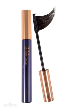 教你旅行时候如何让化妆包“减负”