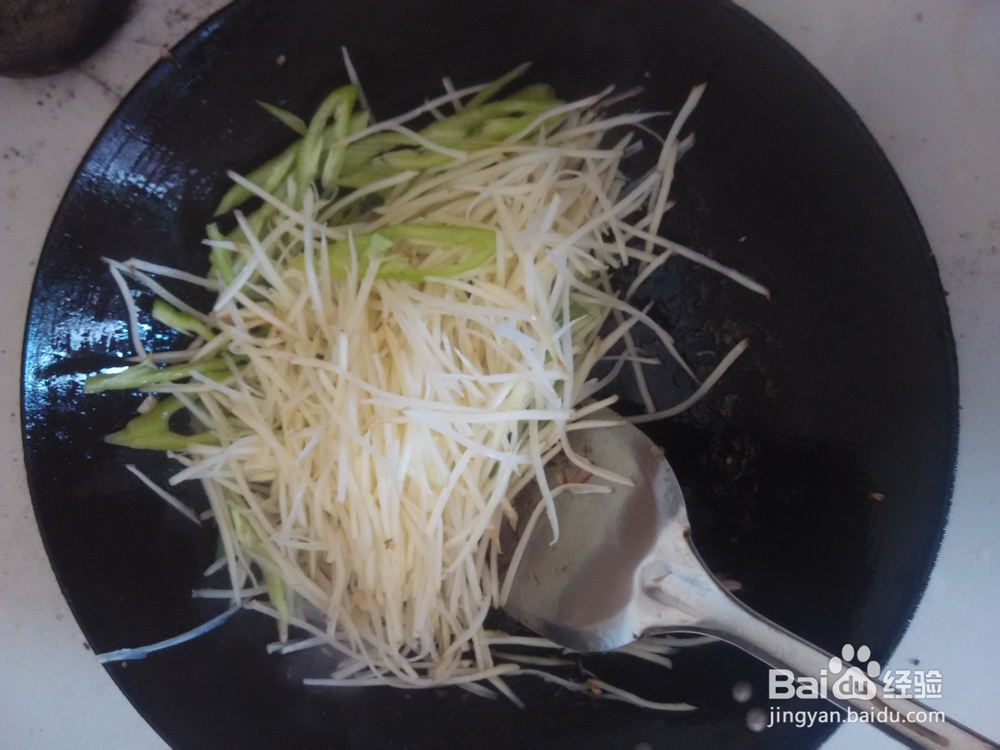 家常小炒:酸辣土豆丝的做法