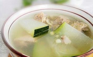 夏季怎么做可以远离湿气的困扰