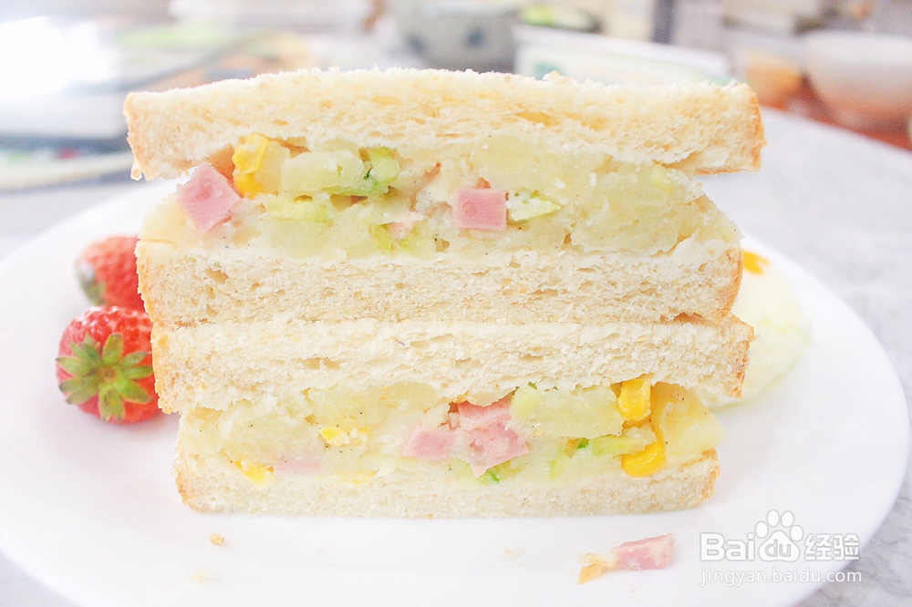 美味挡不住的火腿土豆泥沙拉三明治