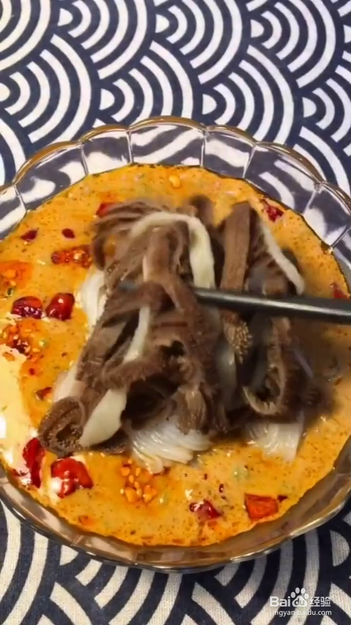 如何制作好吃的麻酱毛肚？