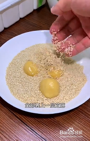 如何自制酥脆的开口笑