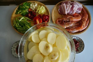 干锅土豆片的详细做法