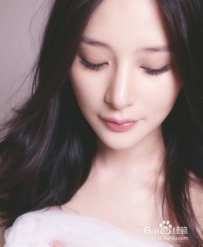 巧用胡萝卜去除面部色斑