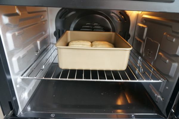 蜜豆夹心小面包