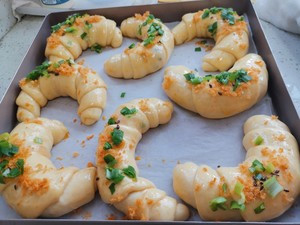 肉松火腿面包的做法