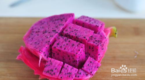 香蕉火龙果沙拉的做法