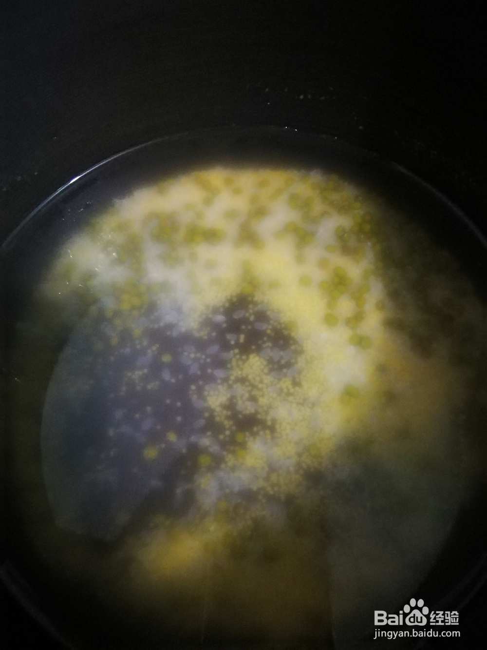 简单易操作的早餐粥——二米绿豆粥