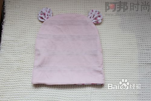 碎花带里婴儿帽做法介绍