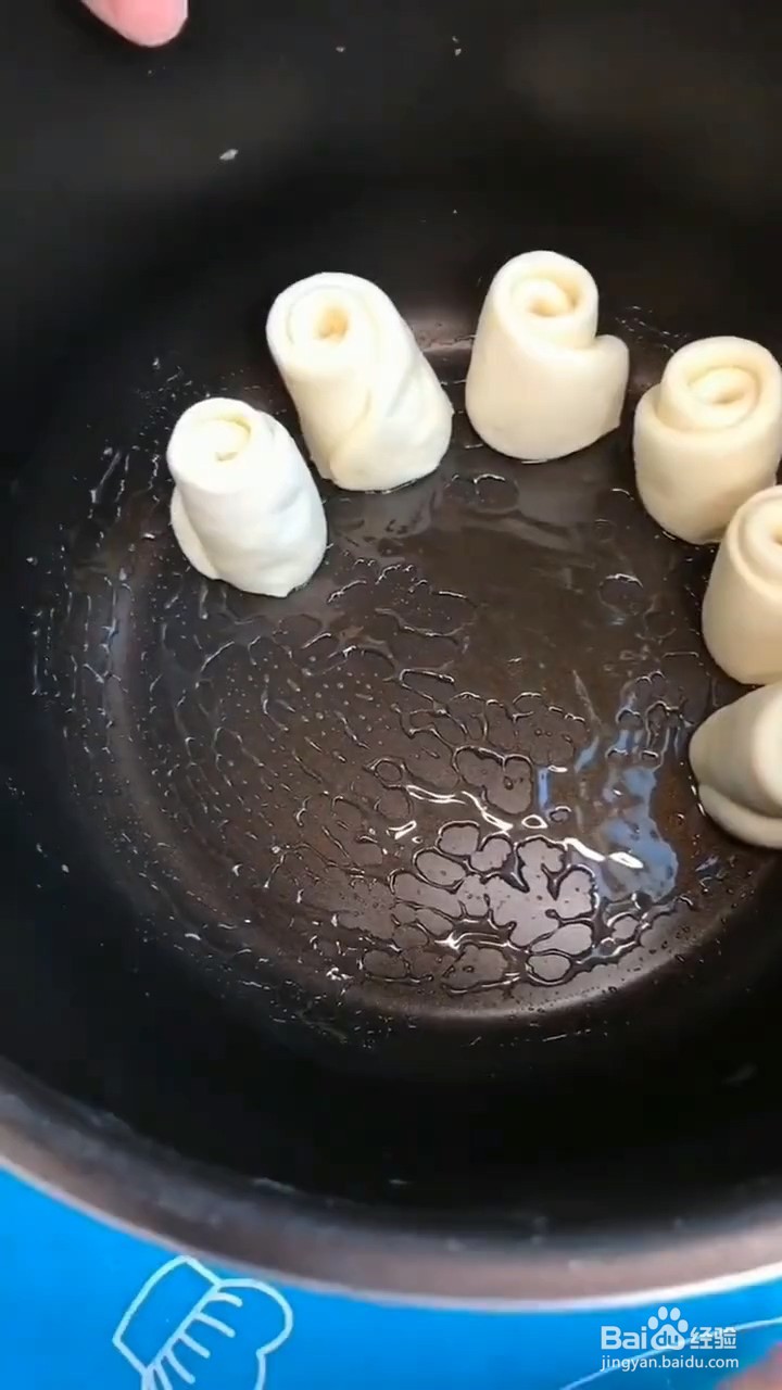 如何制作蜂蜜小馒头