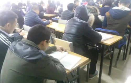 广西二建报名时间是多久呢2022年