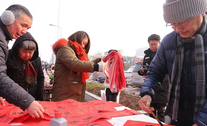 虎年对联怎么写