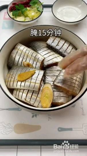 怎么做好吃的红烧带鱼（红烧带鱼怎么做才能好吃）[图]