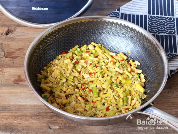 鸡蛋炒小竹笋的做法