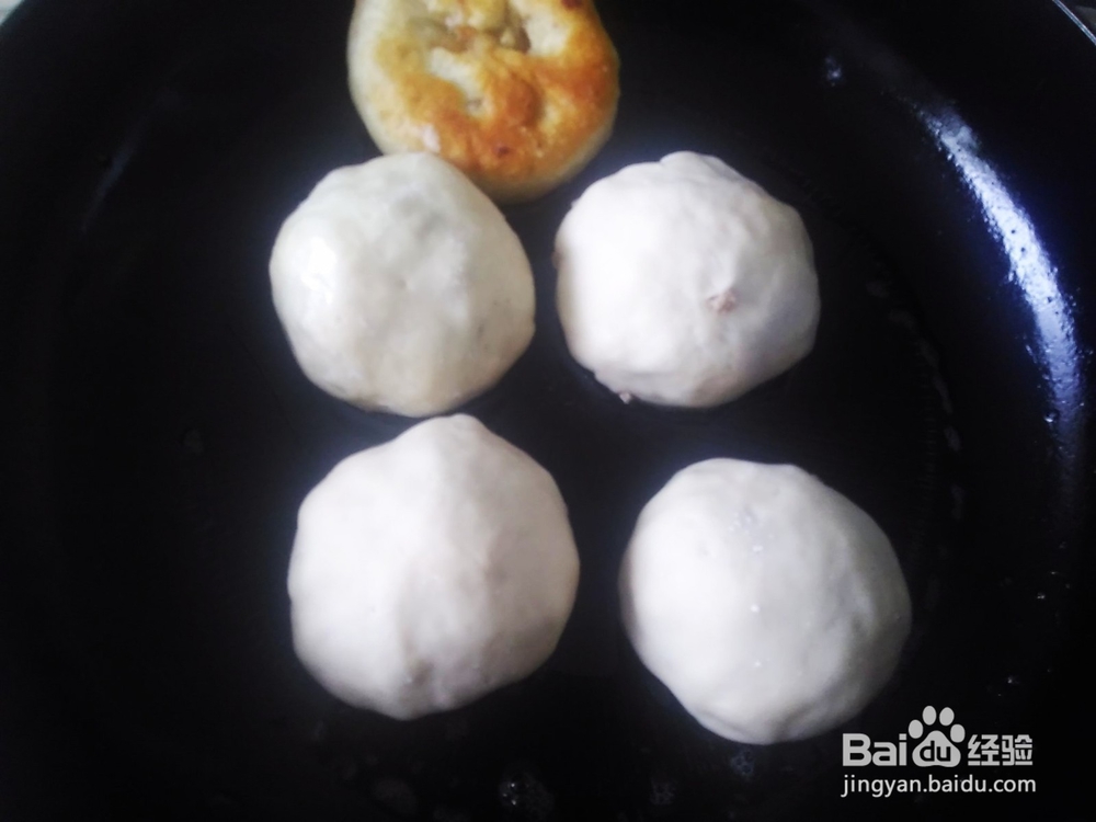煎包子，土豆肉末馅包子的做法