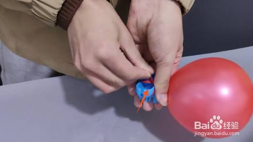 气球打结器怎么用