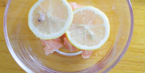 三文鱼炒饭的做法