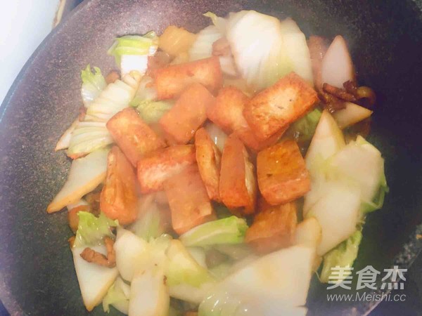 肉烧豆腐白菜锅