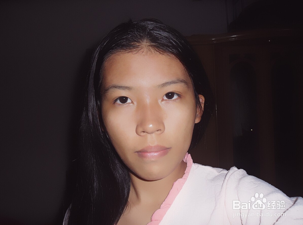 Photoshop使用高低频磨皮法给美女磨皮