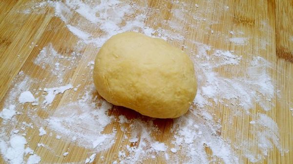 黑黑鸡蛋酥糖蘸