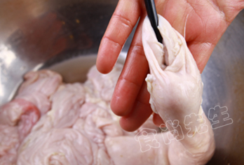 [转载]十种香料卤出美味十足的猪大肠