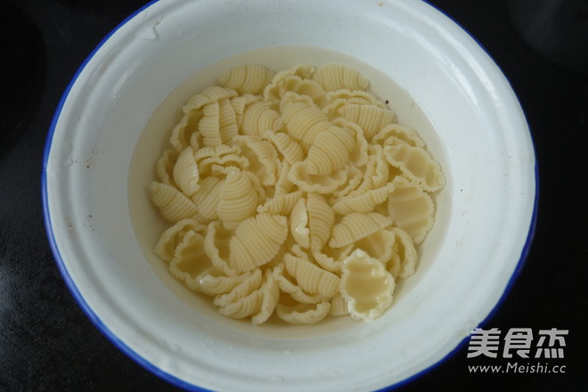 鸡尾酒杂果冷面